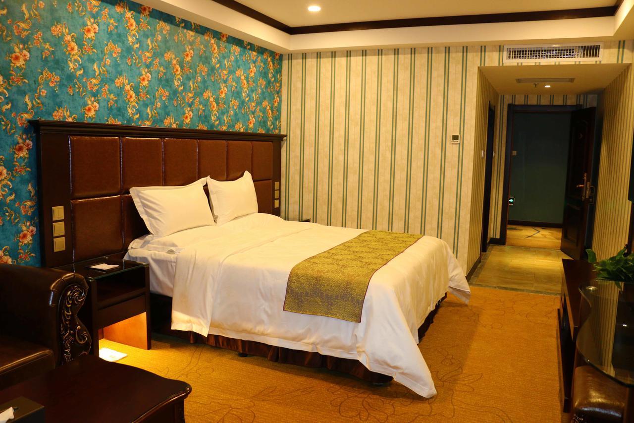 Hohhot Level Of Details Hotel Exterior photo