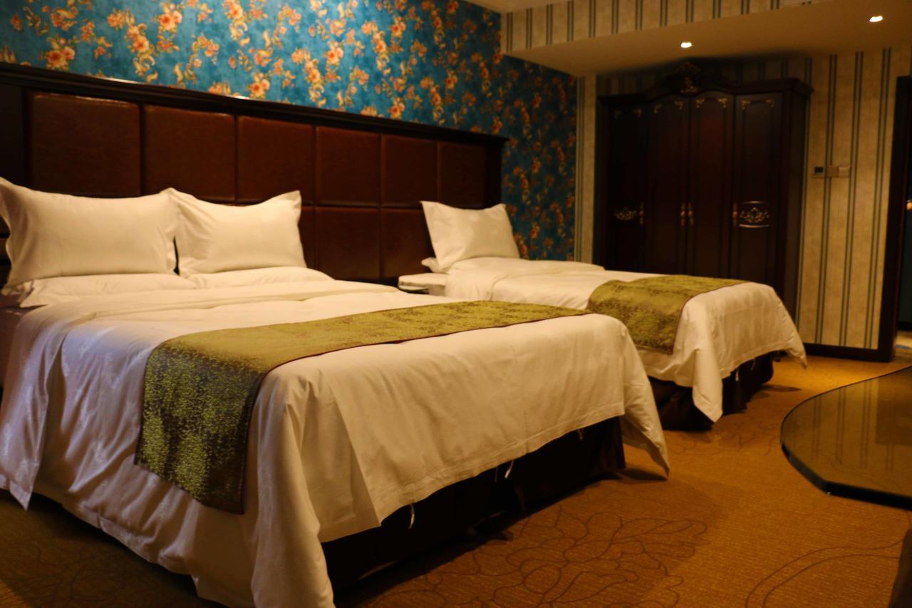 Hohhot Level Of Details Hotel Exterior photo